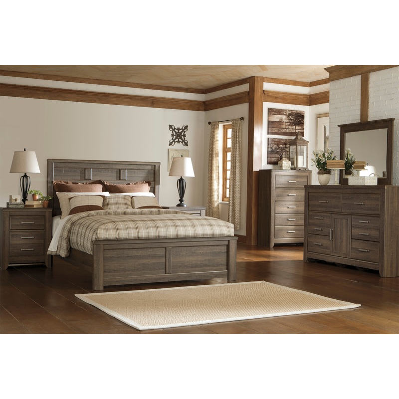 Juararo Transitional Panel 4 Piece Bedroom Set