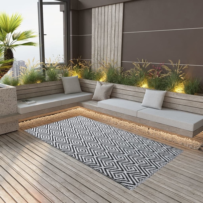 Berkfield Outdoor Carpet White and Black 190×290 cm PP