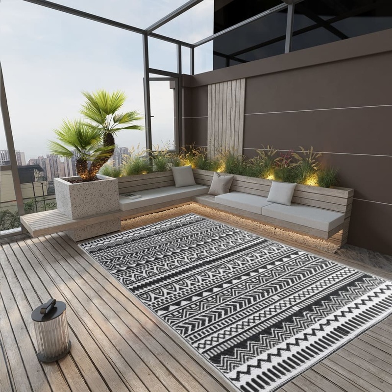 Berkfield Outdoor Rug Black 140×200 cm PP